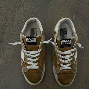 GUC gold velvet Golden Goose Superstar sneakers, 38
